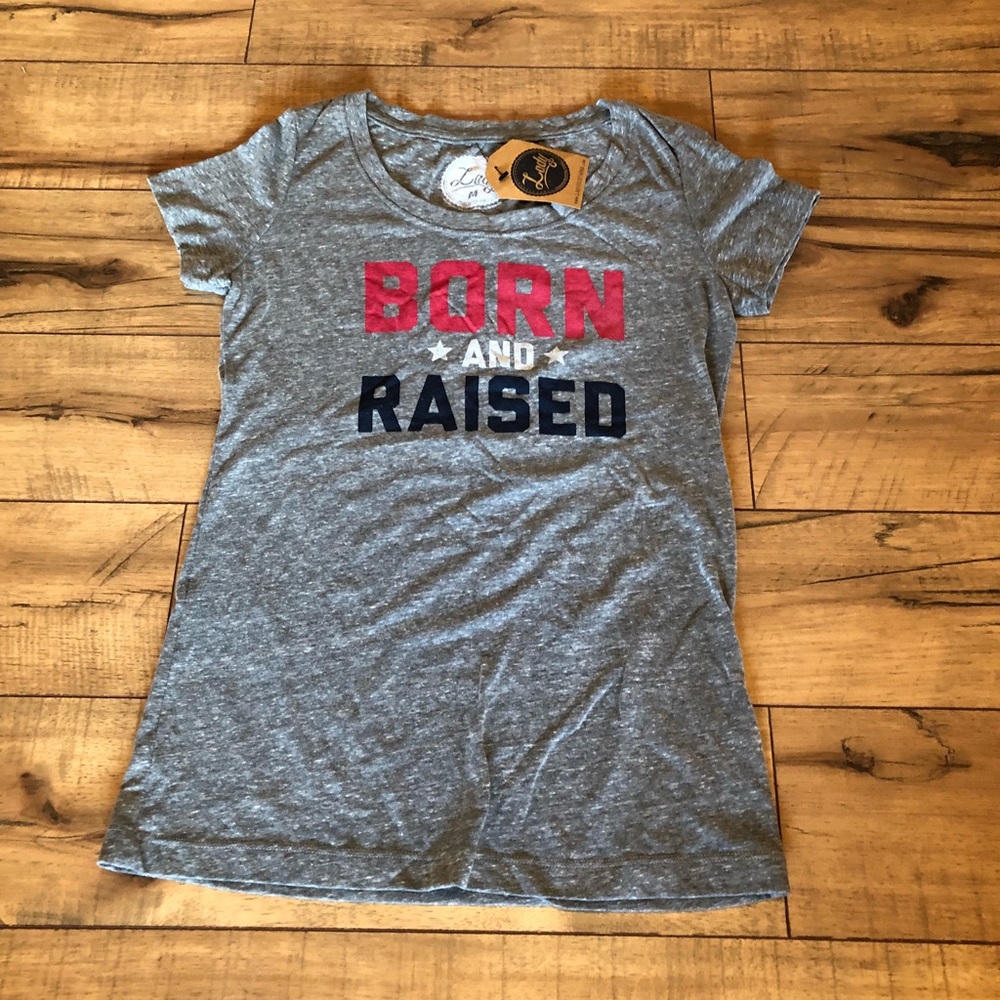 🇺🇸 NWT Patriotic Graphic Tee 🇺🇸